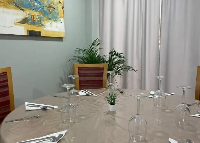 Trafalgar Szálloda 3*