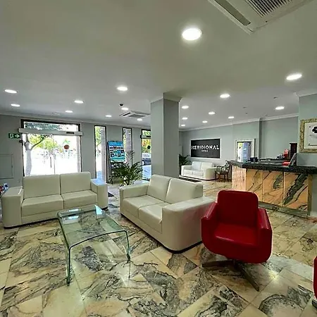 Trafalgar Hotel 3*