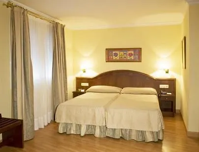 Otel Trafalgar 3*