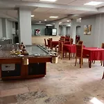 Trafalgar Hotel